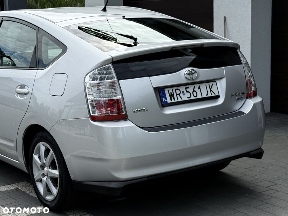Toyota Prius 1.5 VVT-i Sol - 34