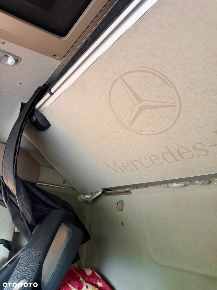 Mercedes-Benz 1845 ! 500000km!! Opony 70-90% ! - 14