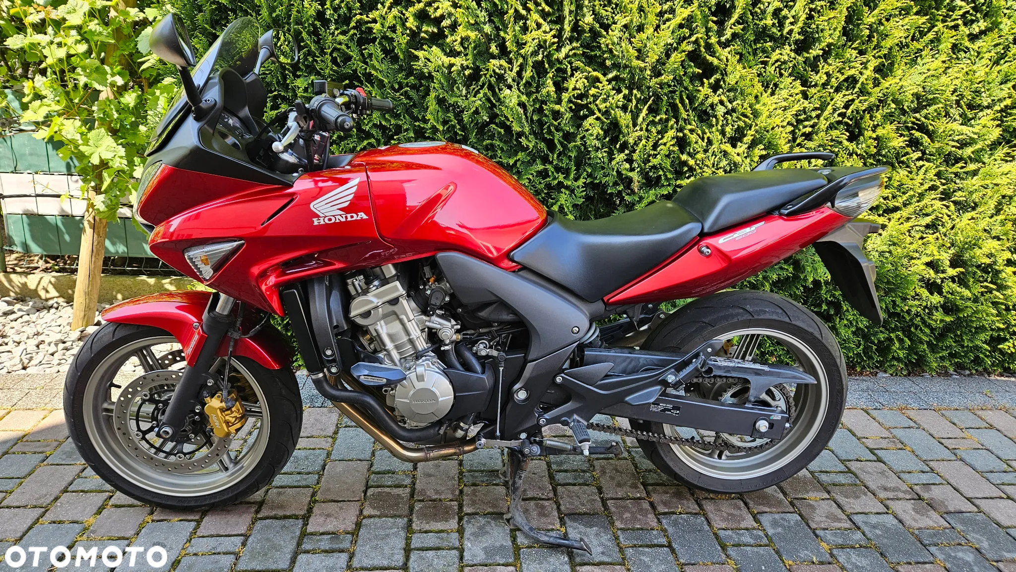 Honda CBF - 4