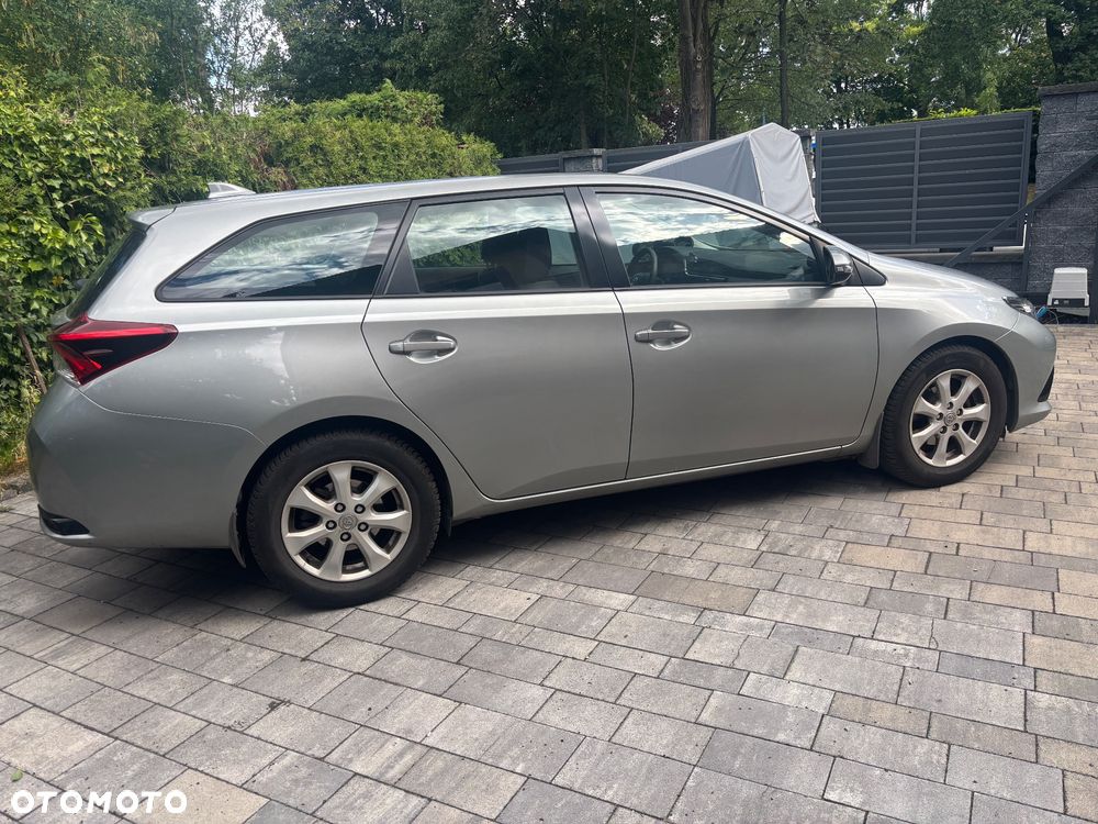 Toyota Auris 1.6 Active - 14