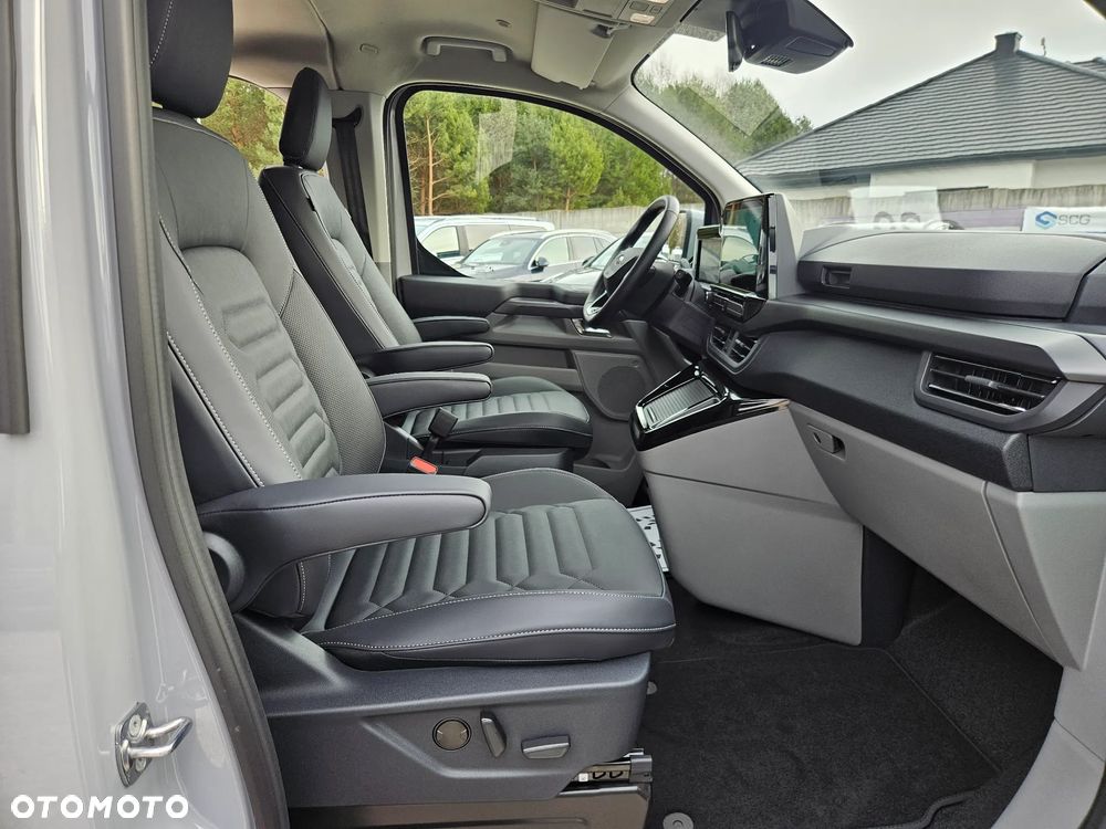 Ford Tourneo Custom 2.0 EcoBlue L2 Titanium X SelectShift - 23