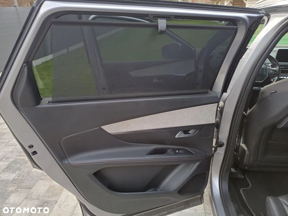 Peugeot 5008 BlueHDi 180 EAT8 GT - 22