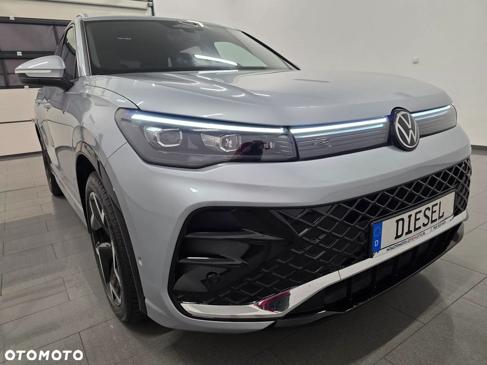 Volkswagen Tiguan 2.0 TDI SCR DSG R-Line - 30