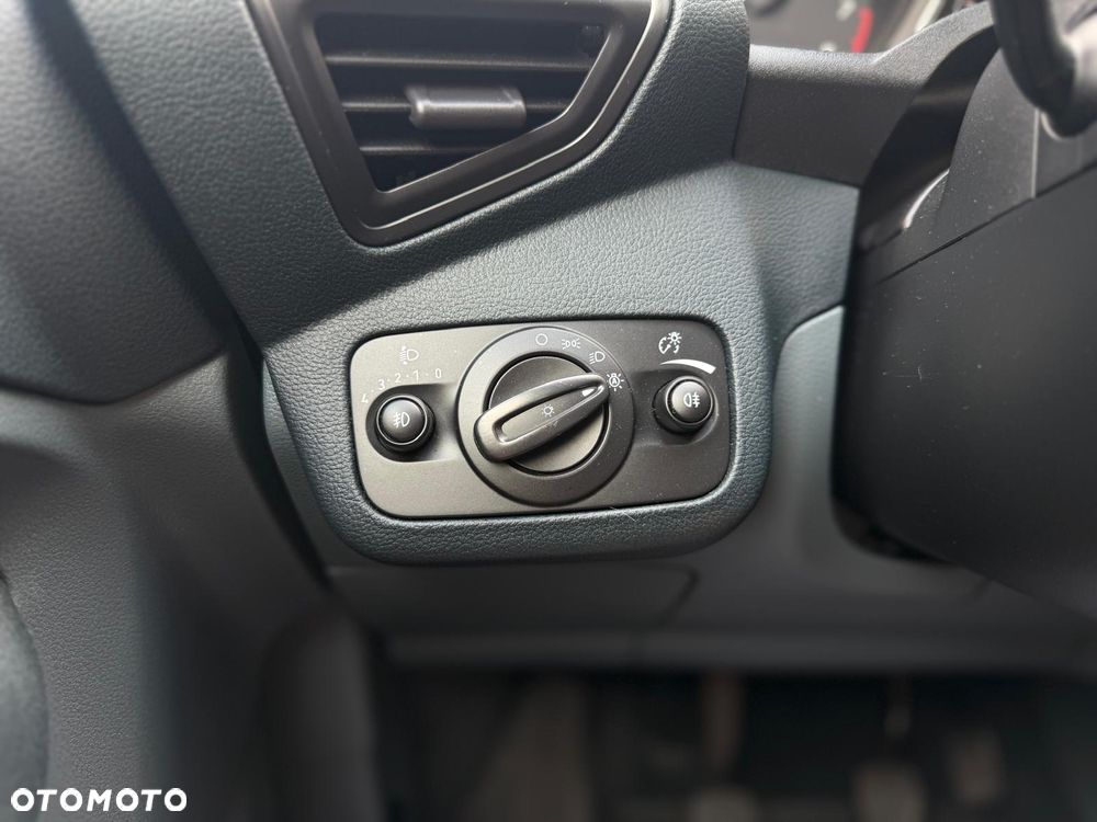 Ford C-MAX - 25