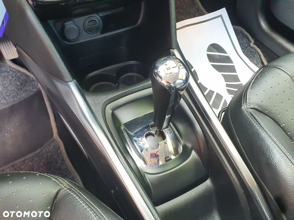 Peugeot 2008 PureTech 82 ETG5 STOP&START Allure - 16