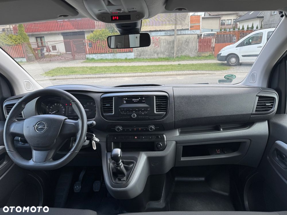 Opel Vivaro Long 3,1t Enjoy Flex (bryg.) - 9