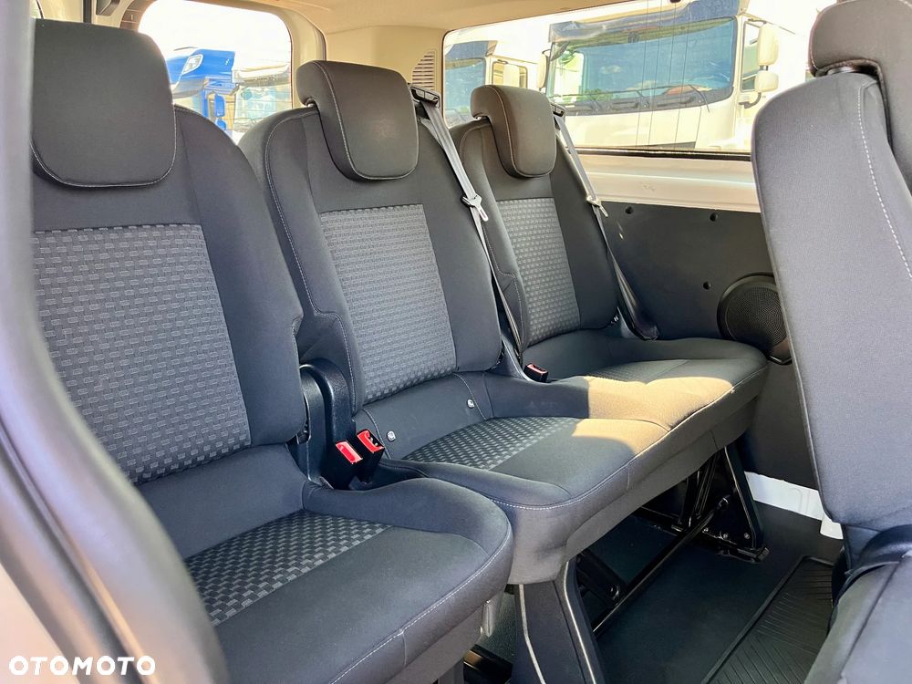 Ford Transit Custom 310 L2H1 Limited - 26