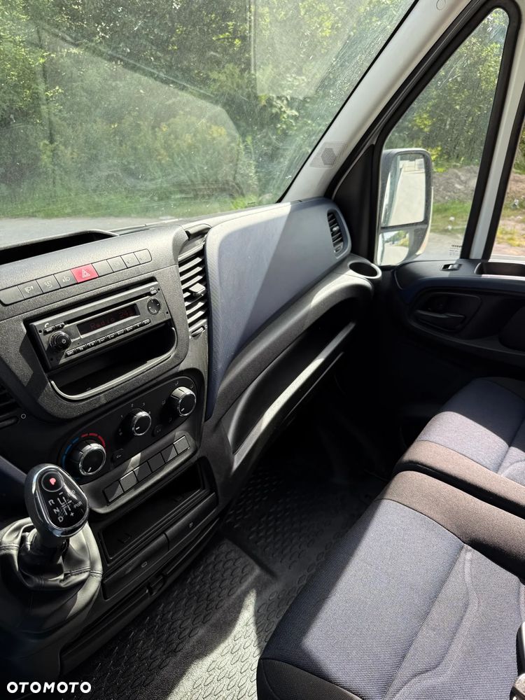 Iveco Daily 35C14 - 14