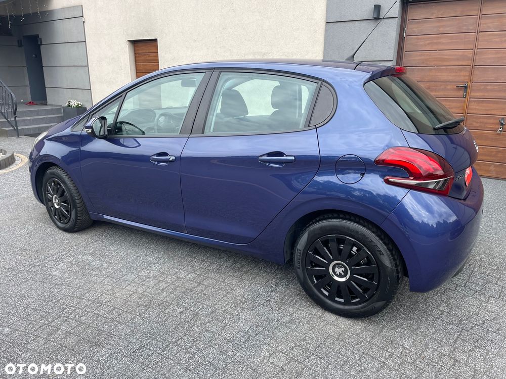 Peugeot 208 82 PureTech Style - 14