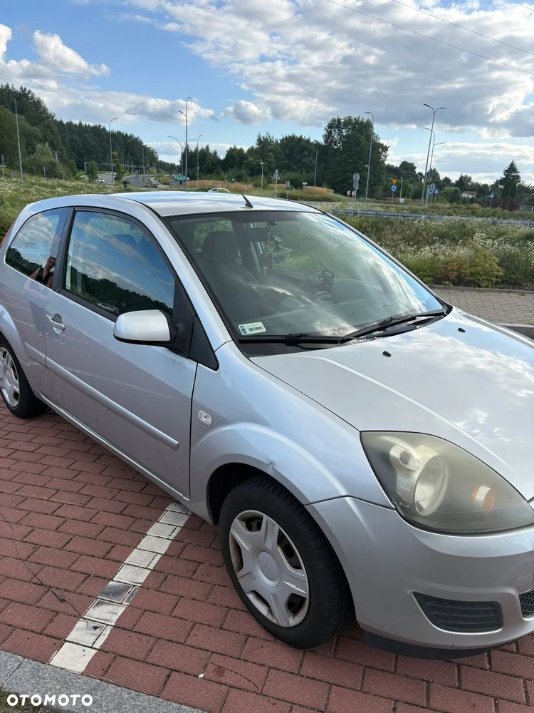 Ford Fiesta 1.3 - 10