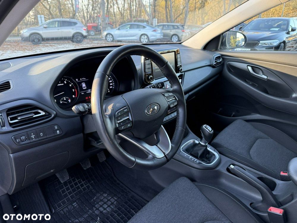 Hyundai i30 - 21