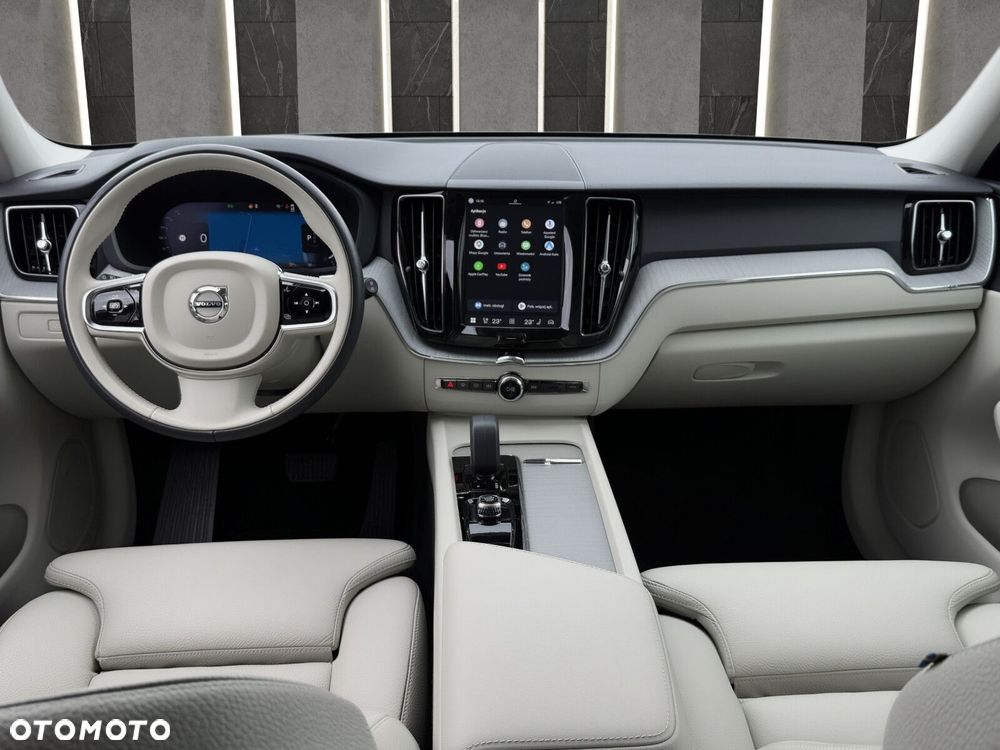 Volvo XC 60 B4 D Plus Dark - 14