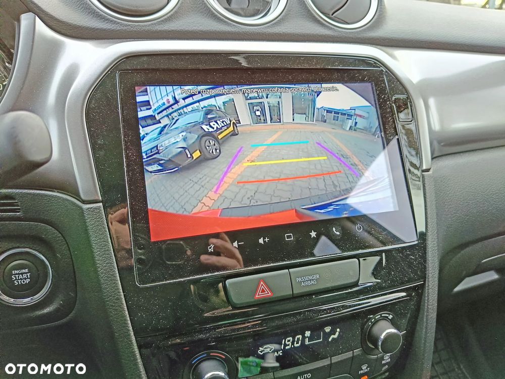 Suzuki Vitara 1.4 Boosterjet mHEV Premium Plus 2WD - 11