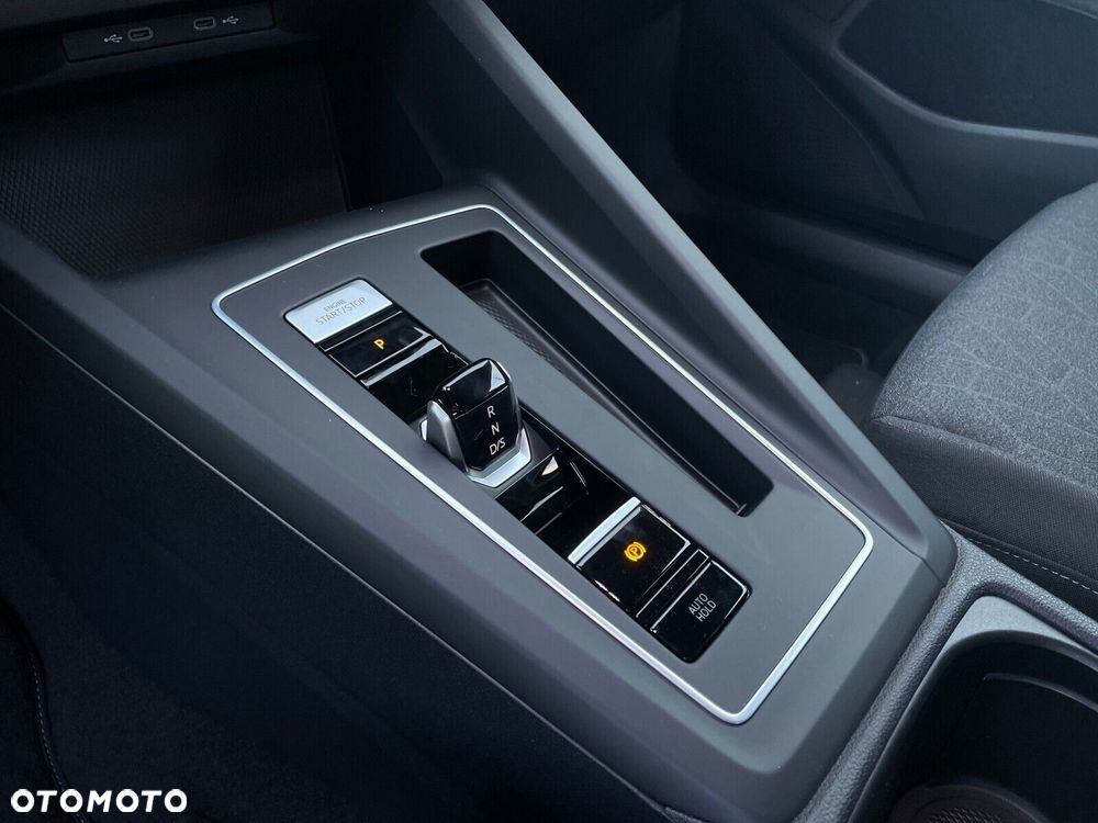 Volkswagen Golf Variant - 23