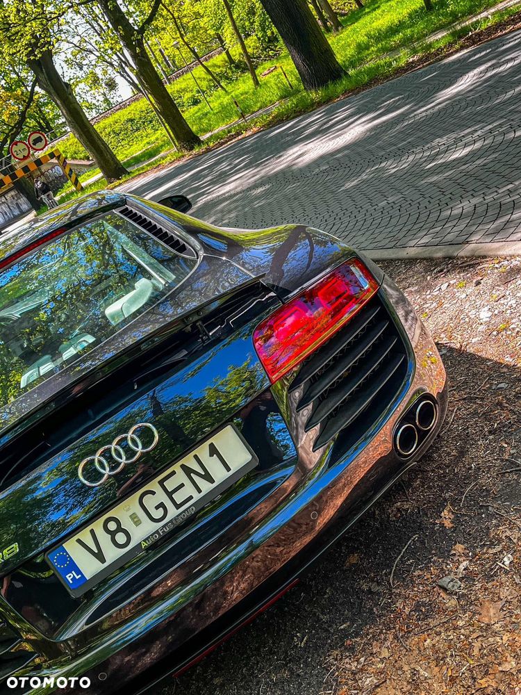 Audi R8 Coupé - 16