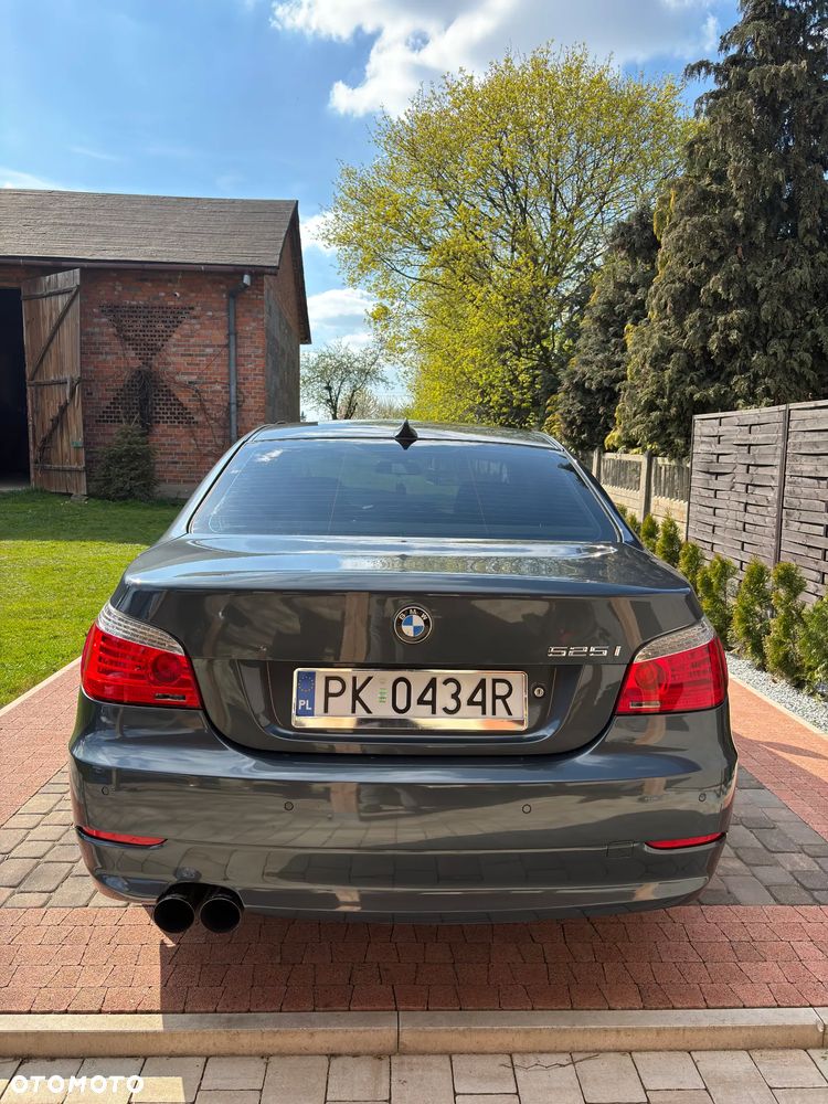 BMW Seria 5 525i - 5