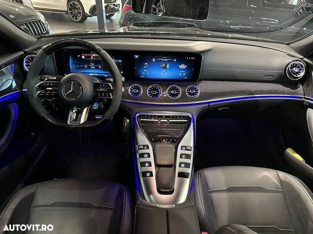 Mercedes-Benz AMG GT-S 63 4Matic Coupe Speedshift MCT 9G - 11