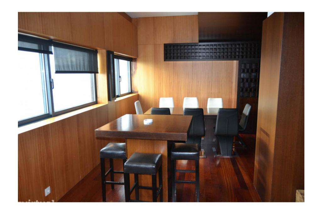 T2 Mobilado/Equipado com Terraço e garagem - Grande imagem: 3/12