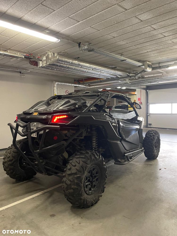 Can-Am Maverick - 4