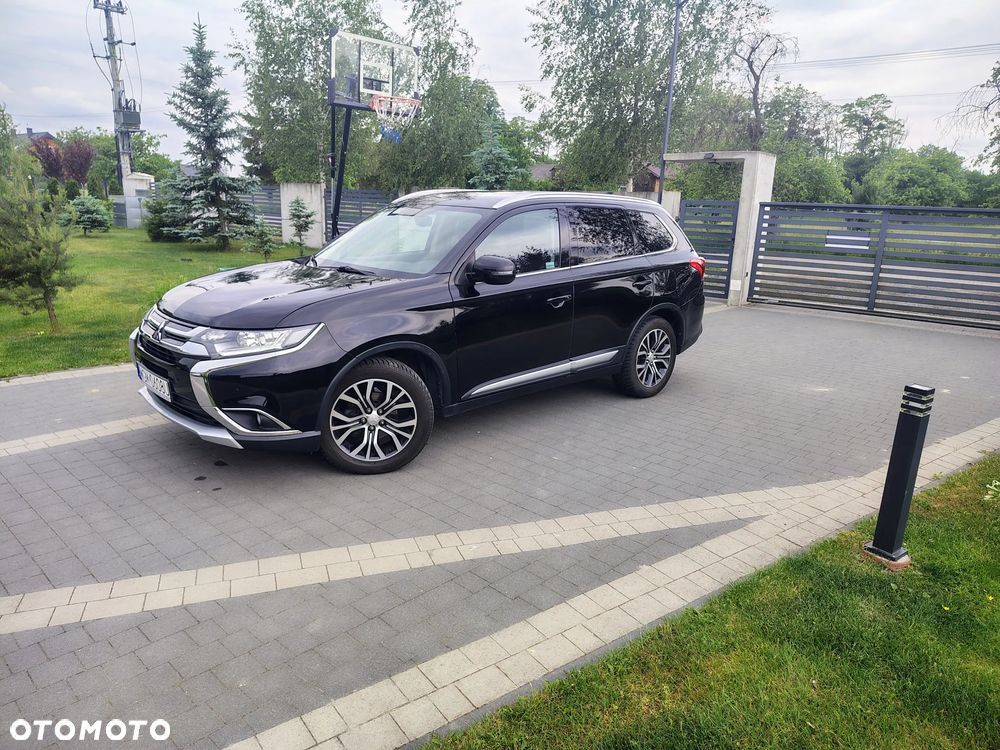 Mitsubishi Outlander 2.0 Intense + 4WD CVT - 12