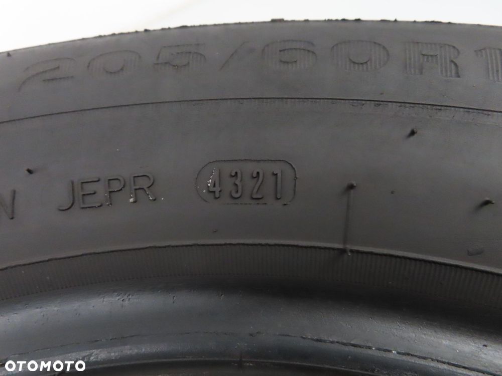 2x 205/60R16 OPONY ZIMOWE Dunlop Winter Sport 5 96H XL - 3