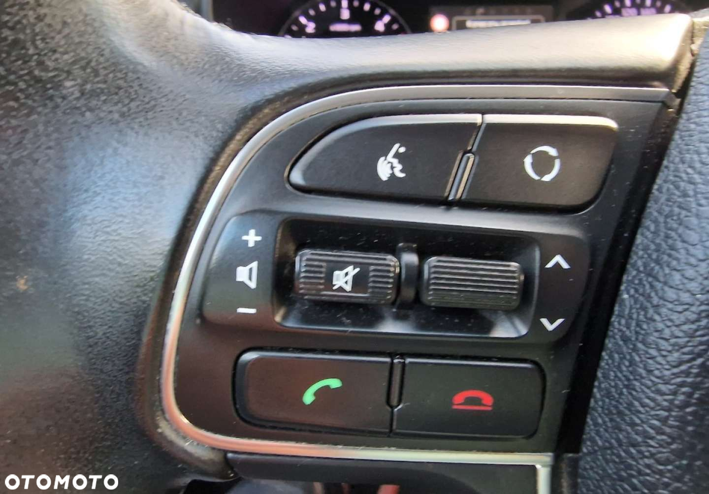 Kia Optima - 26