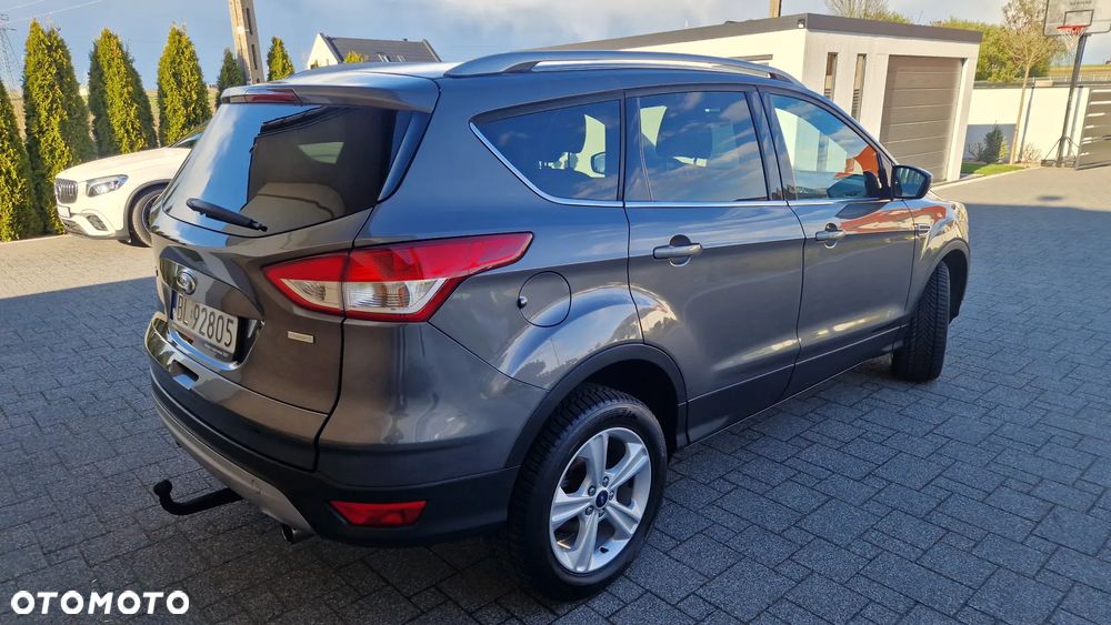Ford Kuga 1.6 EcoBoost 2x4 Titanium - 20