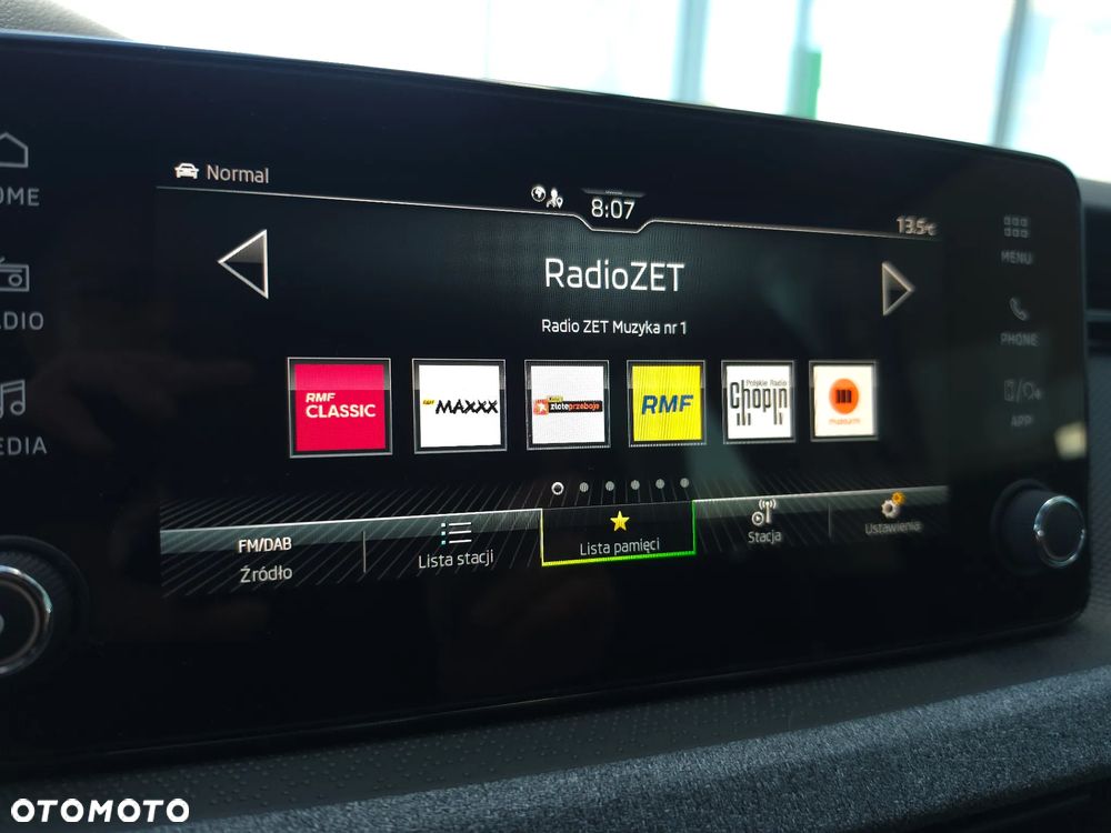 Skoda Scala 1.0 TSI Selection DSG - 24