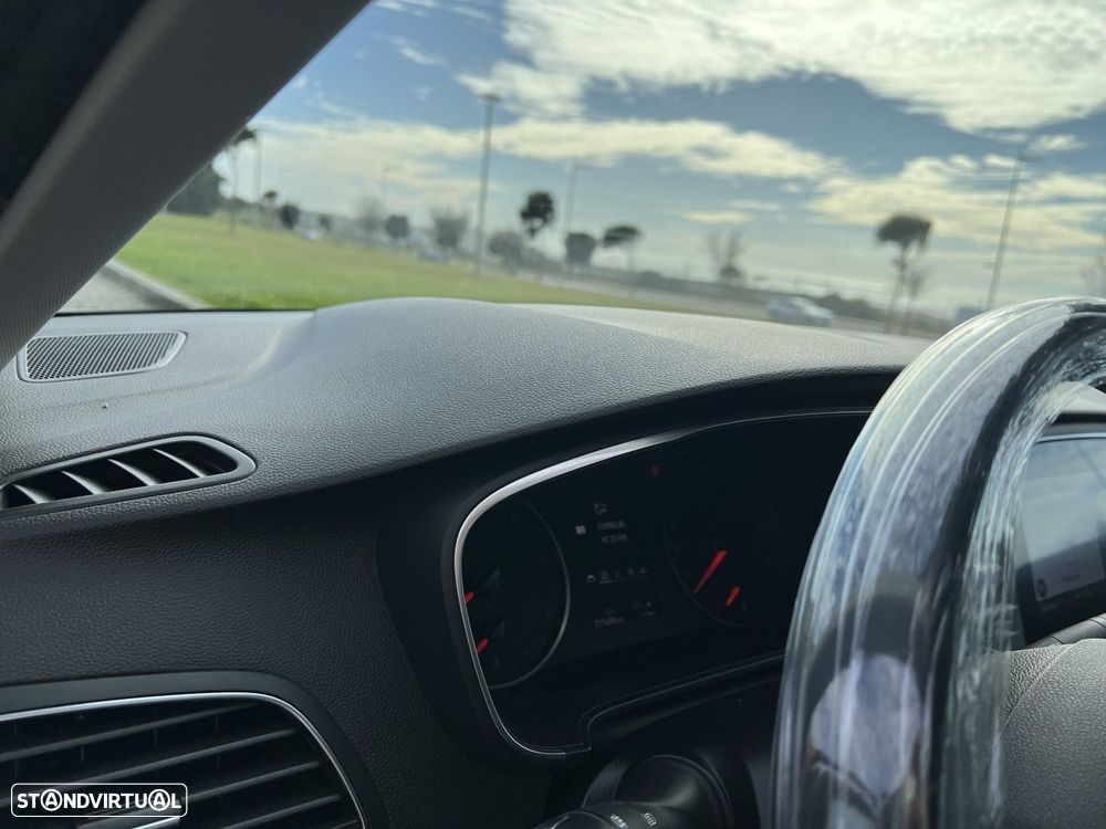 Renault Mégane BLUE dCi 115 BUSINESS EDITION - 17