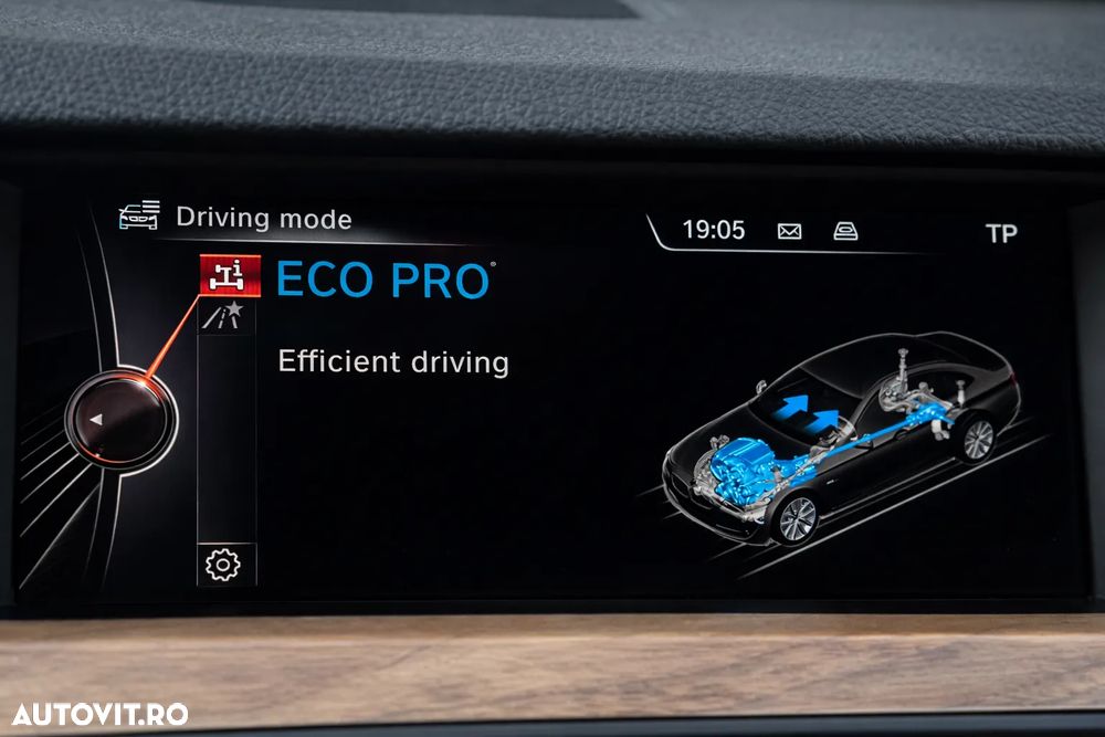 BMW Seria 5 525d xDrive Aut. Luxury Line - 14