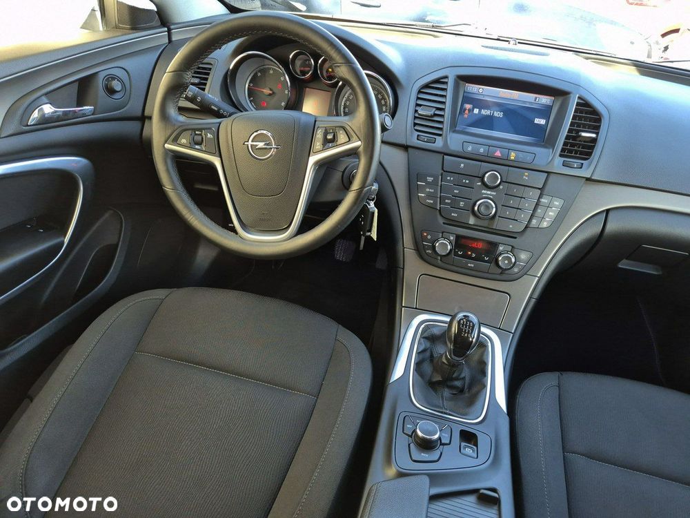 Opel Insignia - 20