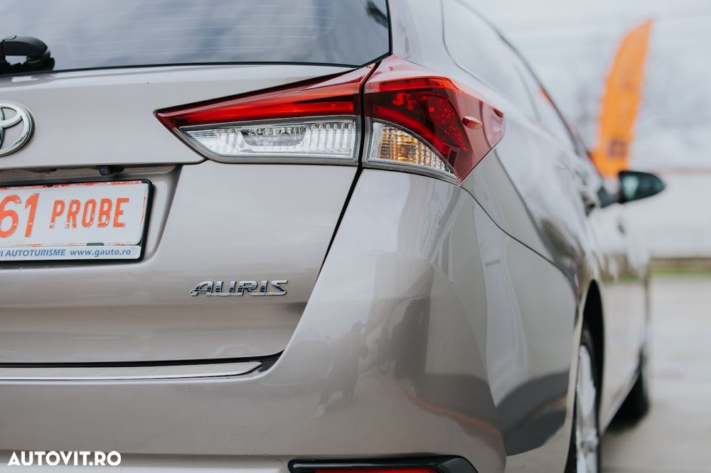 Toyota Auris 1.6 D-4D Comfort - 8