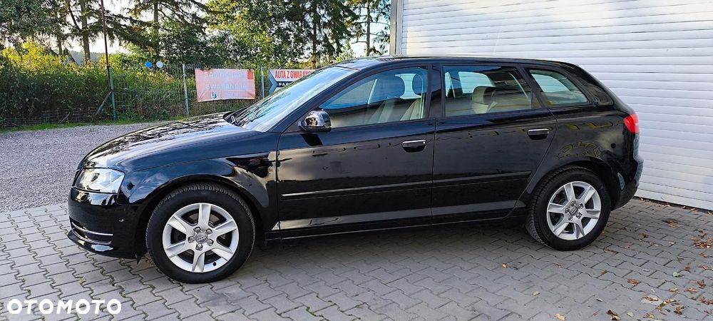 Audi A3 Sportback - 4