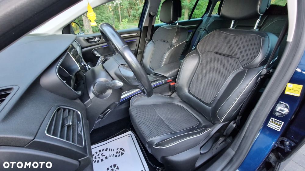 Renault Megane TCe 160 GPF EDC BOSE EDITION - 16