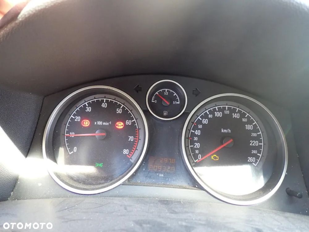 CZĘŚCI - Opel Astra H III 1,6 16V Z16XEP 105KM KOMBI 5B F17 lakier Z167 2006r. INDEX - 9589 - 12