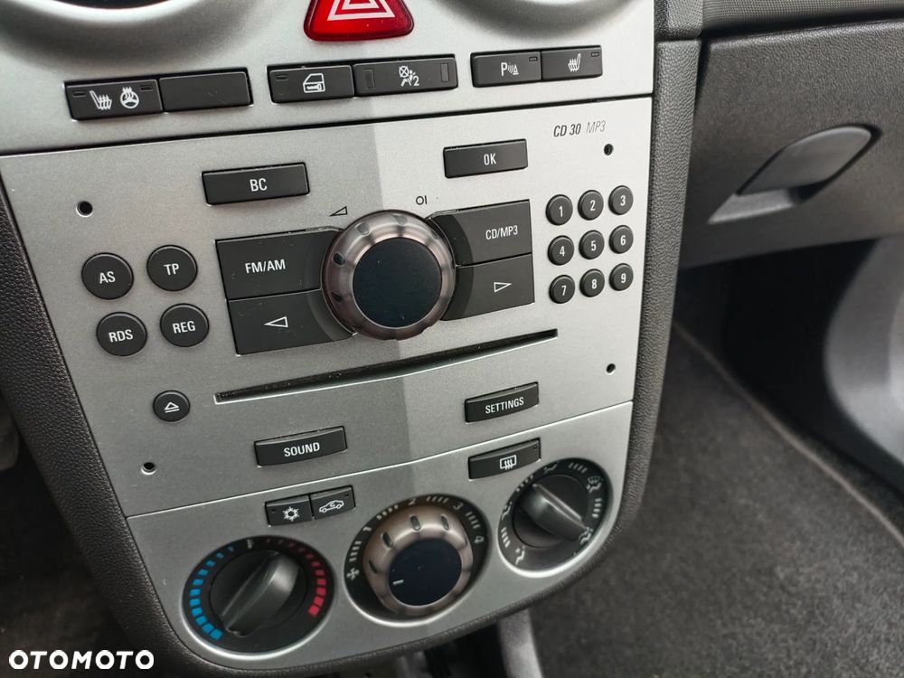 Opel Corsa 1.4 16V Color Edition - 17