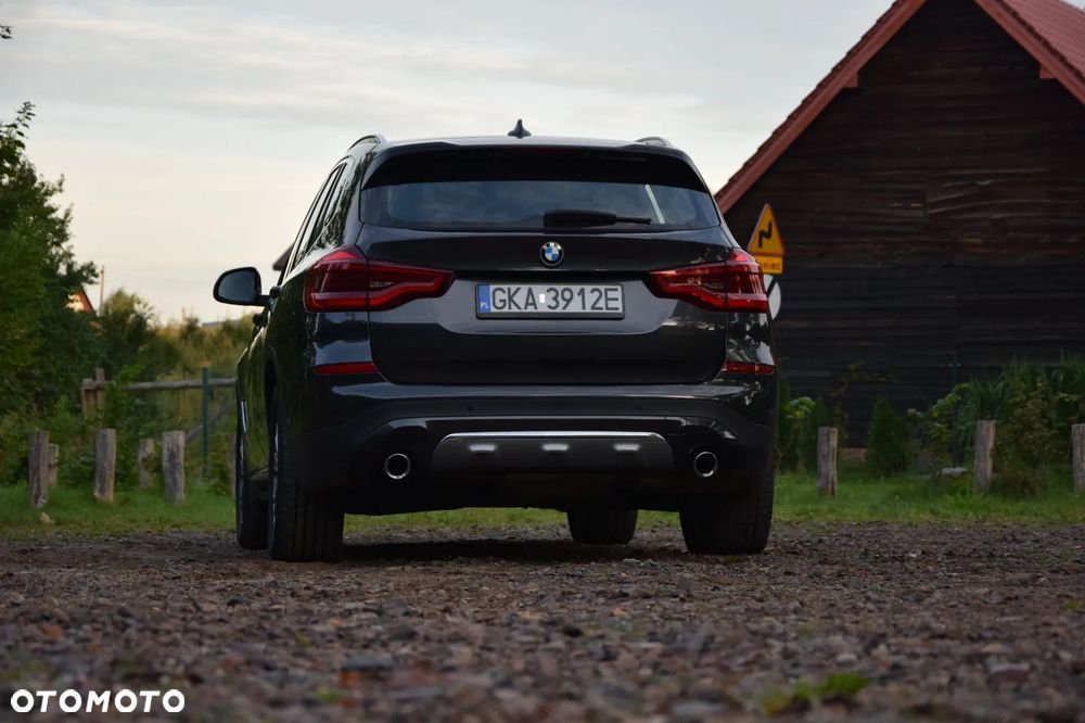 BMW X3 xDrive25d Luxury Line - 12