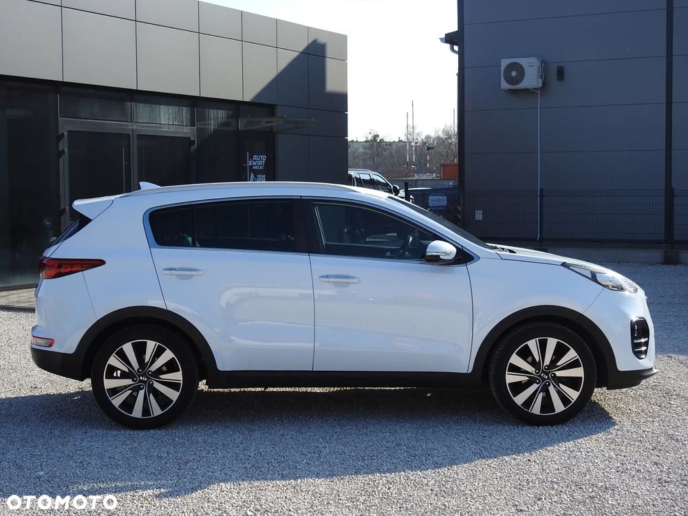 Kia Sportage 1.7 CRDI 2WD ISG Dream-Team Edition - 3