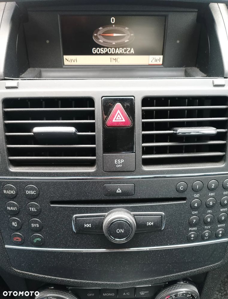 Mercedes-Benz Klasa C 180 Kompressor Avantgarde - 22