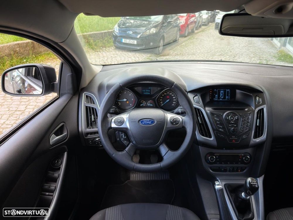 Ford Focus SW 1.6 TDCi Titanium - 14
