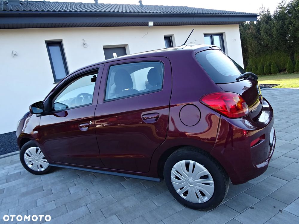 Mitsubishi Space Star - 25