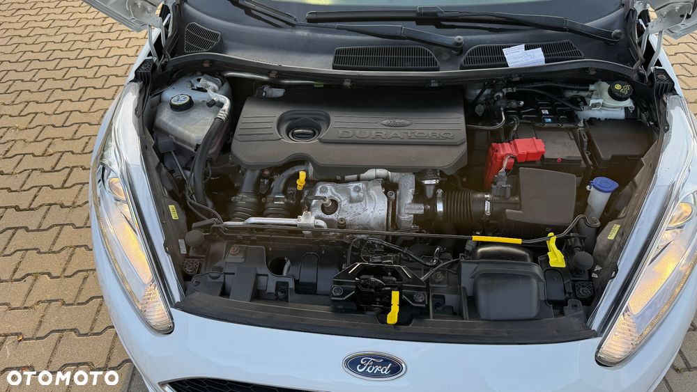 Ford Fiesta 1.5 TDCi Titanium - 19