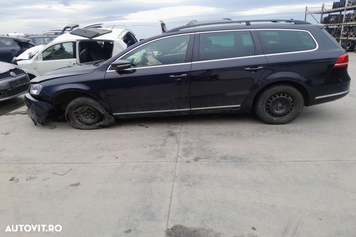 Compresor AC 5N0820803E 5N0820803E Volkswagen VW Passat B7 [2010 - 20 - 7