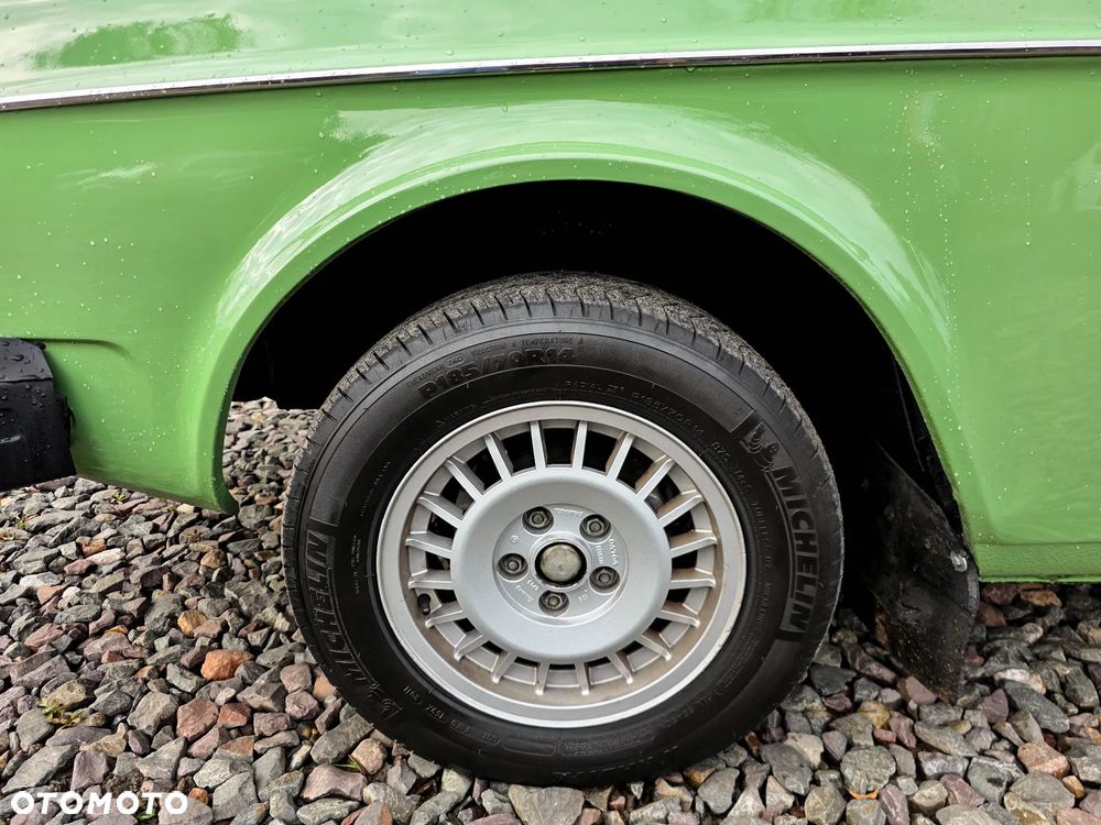 Volvo Seria 200 - 28