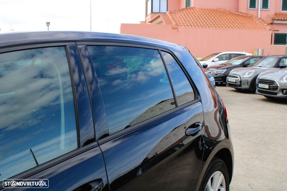 VW Golf 1.0 TSI Confortline DSG - 6