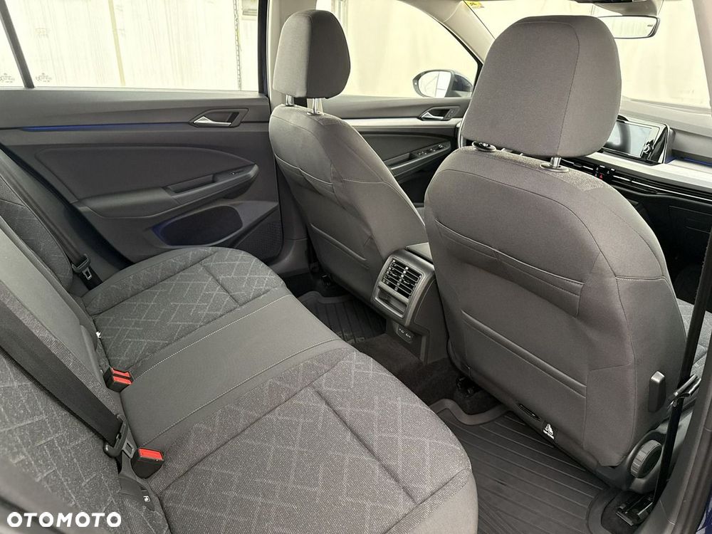 Volkswagen Golf - 26