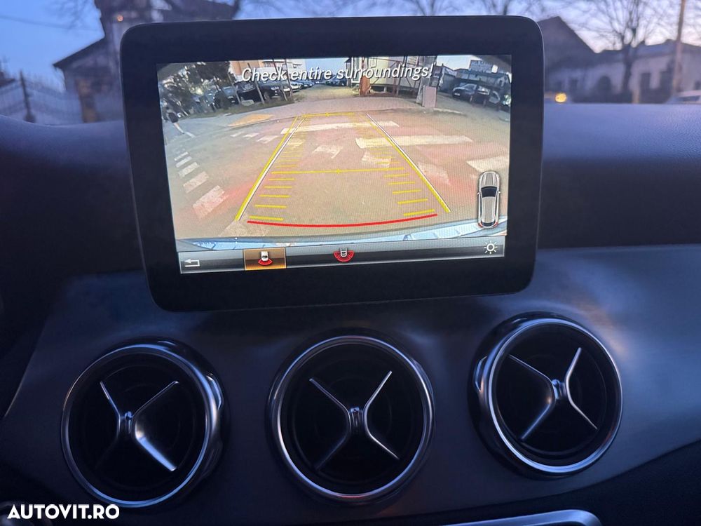 Mercedes-Benz GLA 180 d 7G-DCT AMG Line - 28