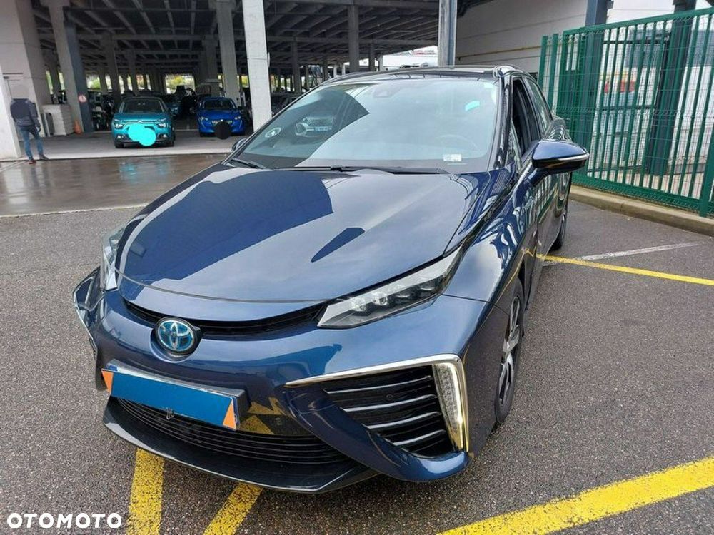 Toyota Mirai - 3