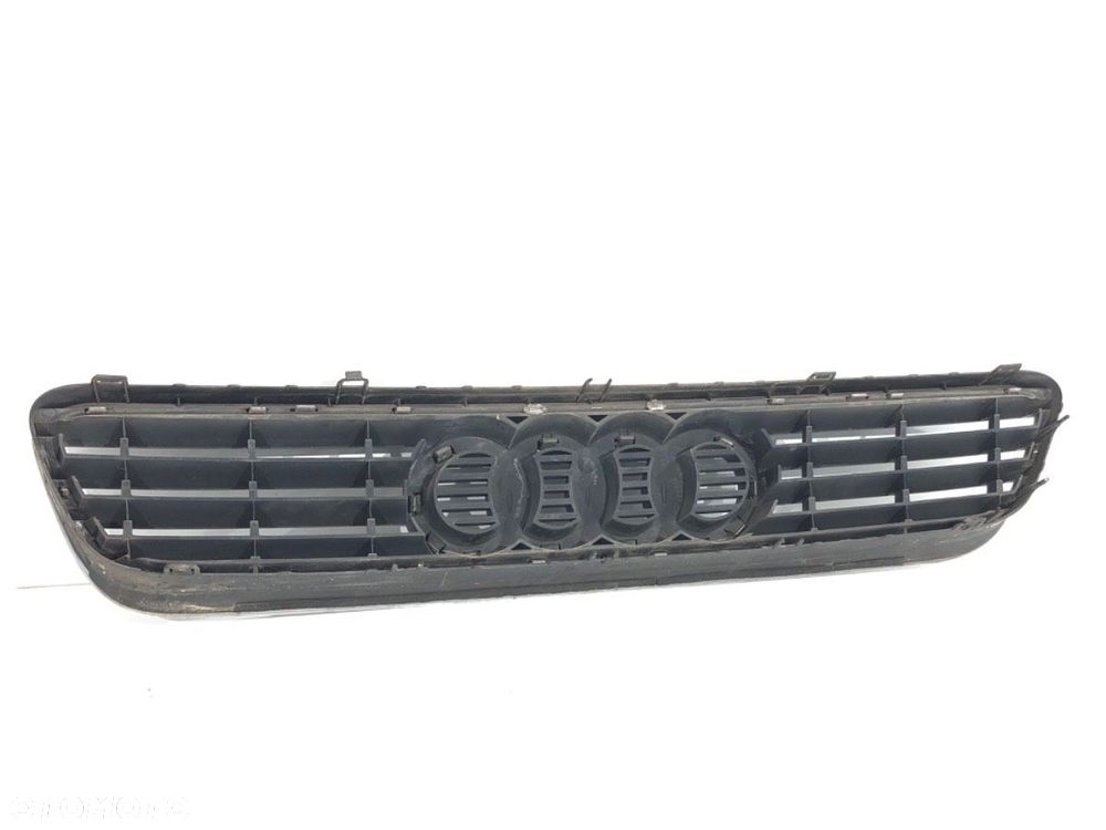 ATRAPA GRILL  AUDI A3 (8L1) 1996 - 2006 1.6 75 kW [102 KM] benzyna 2000 - 2003 8L0853651A - 3