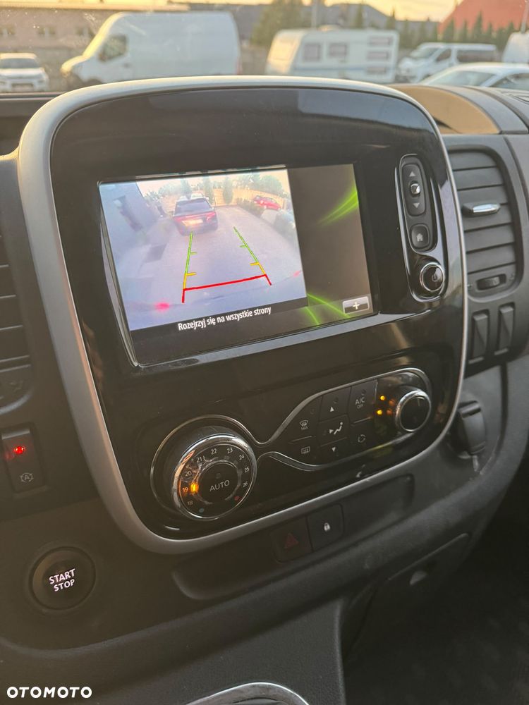 Renault Trafic - 18
